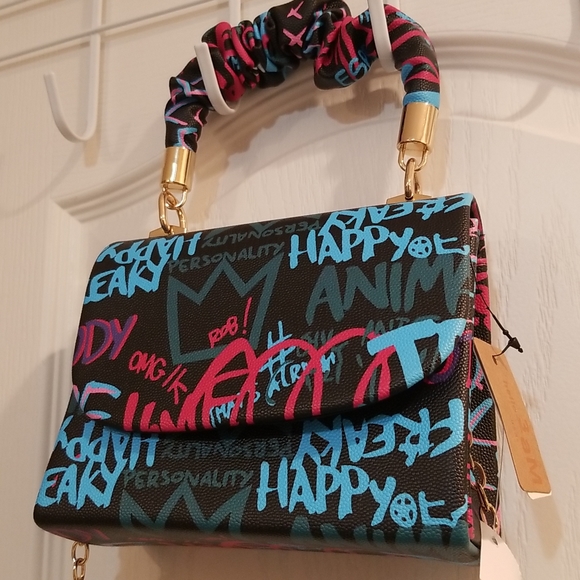 NWT Hello 3aM Graffiti Crossbody Purse - Picture 12 of 12
